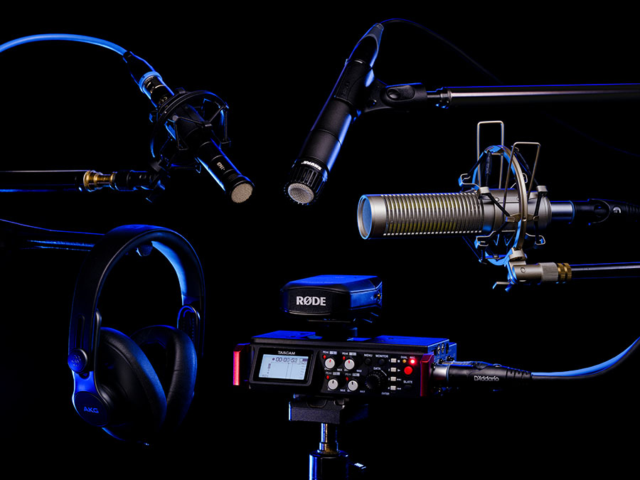 Kiralık Fotoğraf Stüdyosu Ses Kayıtçı ve Mikrofonlar